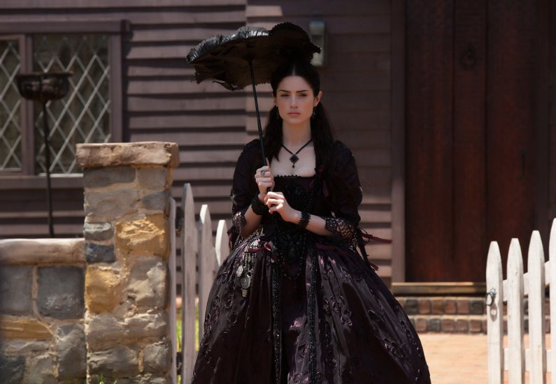 Review: Salem 1.11 – “Cat And Mouse”