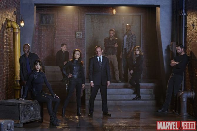 Review: Marvel’s Agents of SHIELD 2.02 – “Heavy Is The Head”