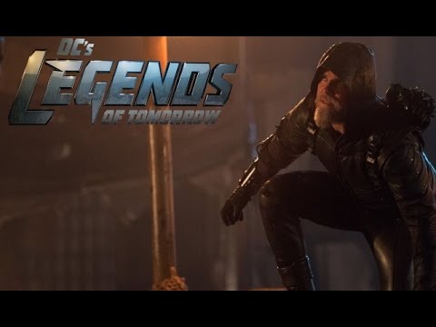 DC’s Legends of Tomorrow 1.06-.07 “Star City 2046” & “Marooned”